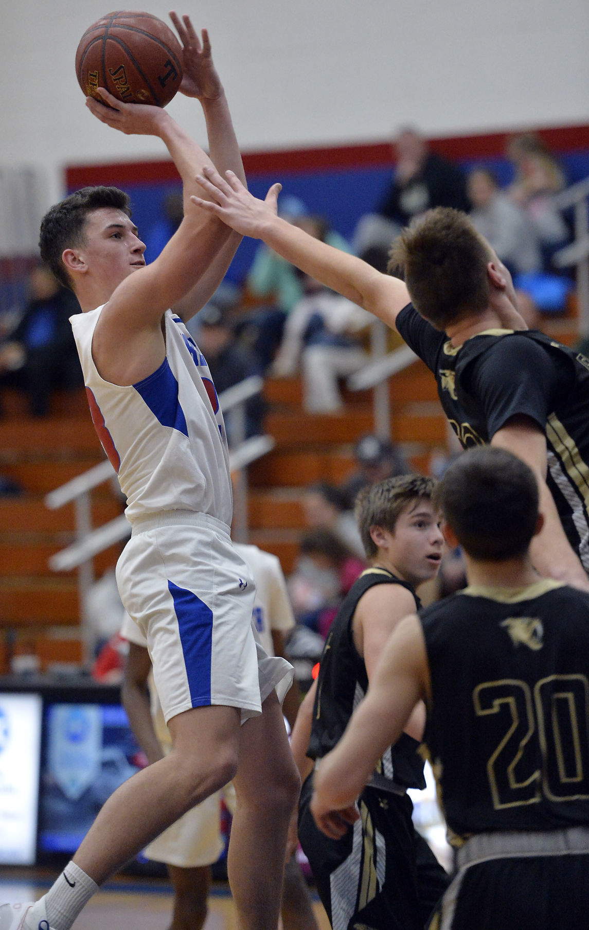 BASKETBALL TREMPER FRANKLIN